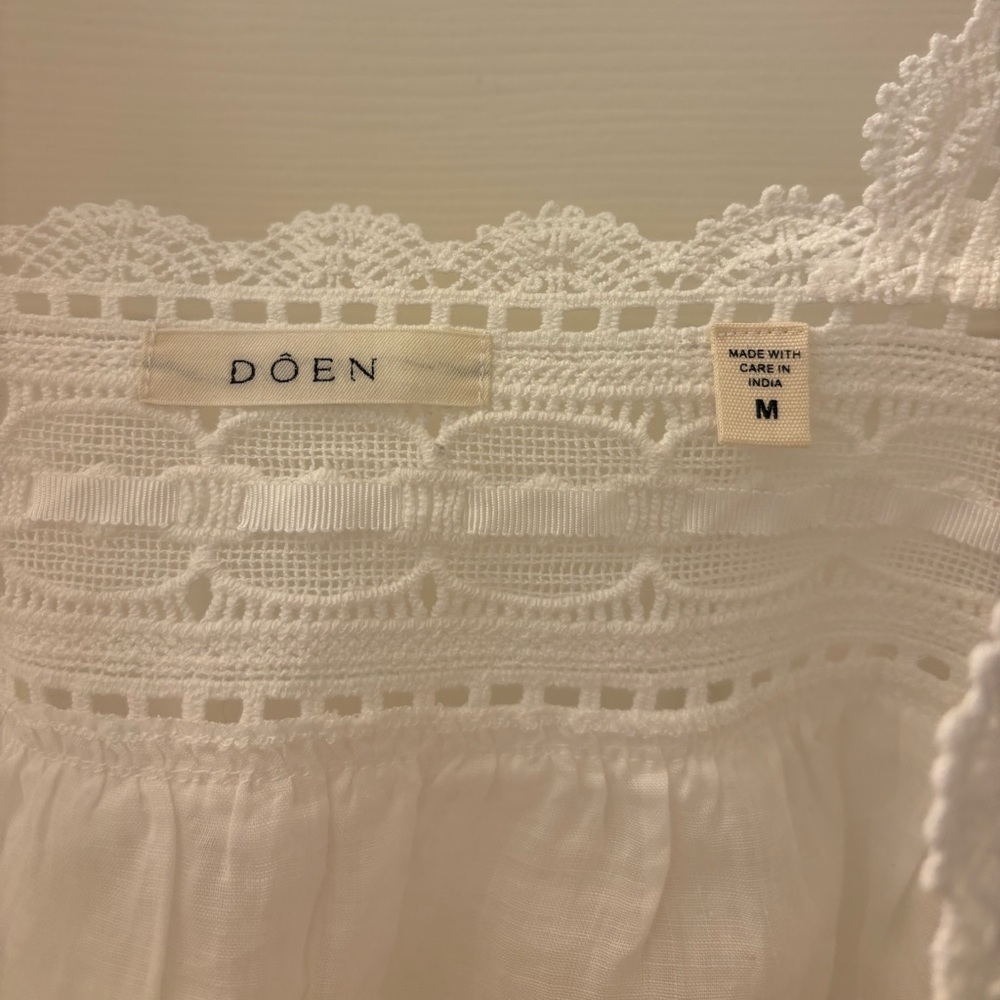 Doen White Linen Lace-Trim Button Front Tank - Picture 4 of 5